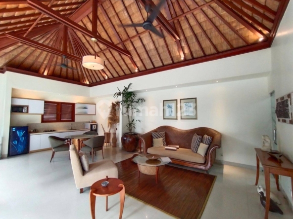 Charming 1-Bedroom Villa with Private Pool in Seminyak, Bali – Perfect Retreat for Sale