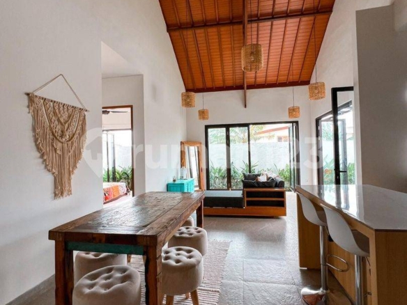 Charming 2-Bedroom House for Rent in Serene Canggu Neighborhood, Perfect for Families