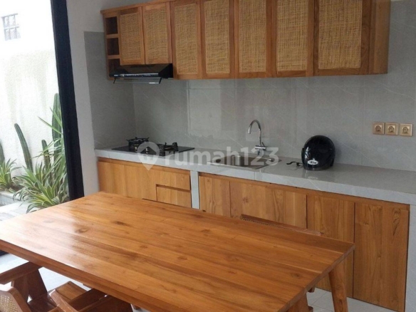 Charming 2-Bedroom Villa for Rent in Seseh with Rice Field Views and Modern Amenities