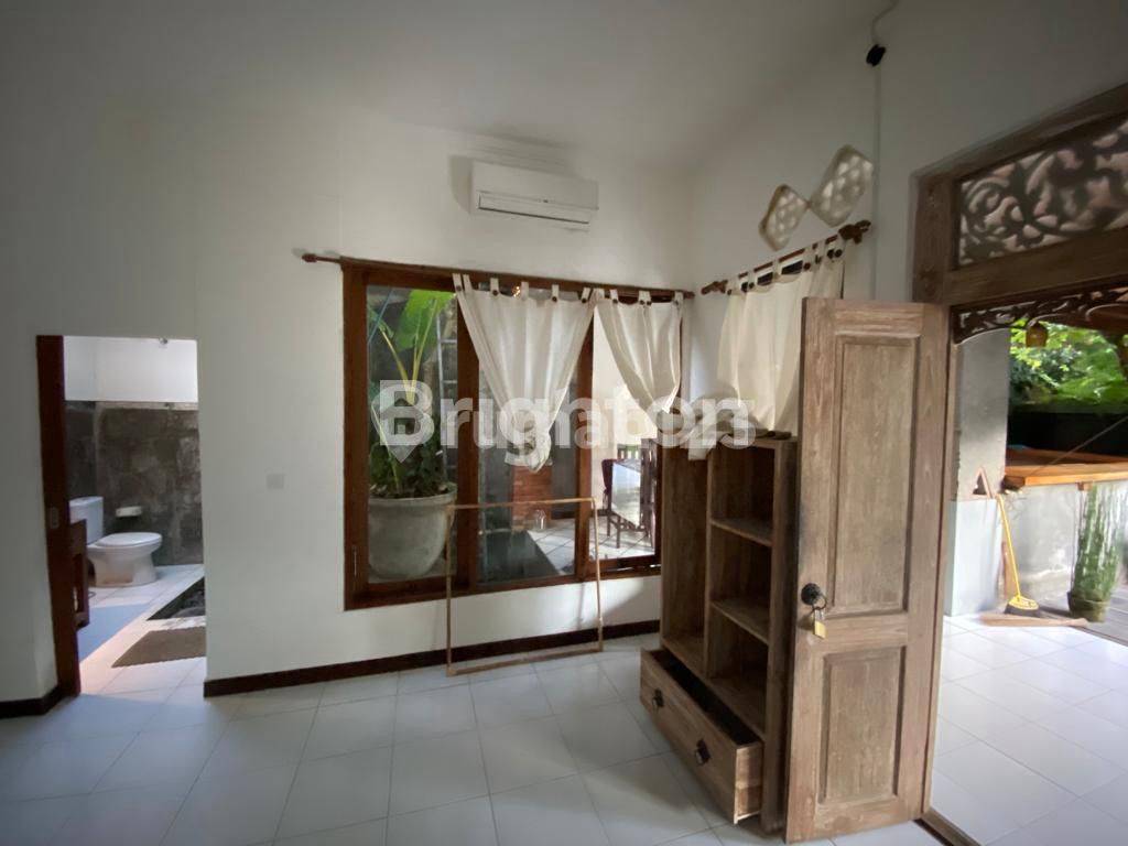 Mahendradata Room For Rent in Bali : Room Secure & Comfortable