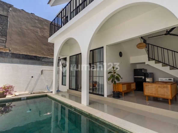 Charming 2-Bedroom Villa with Private Pool in Tranquil Neighborhood for Sale