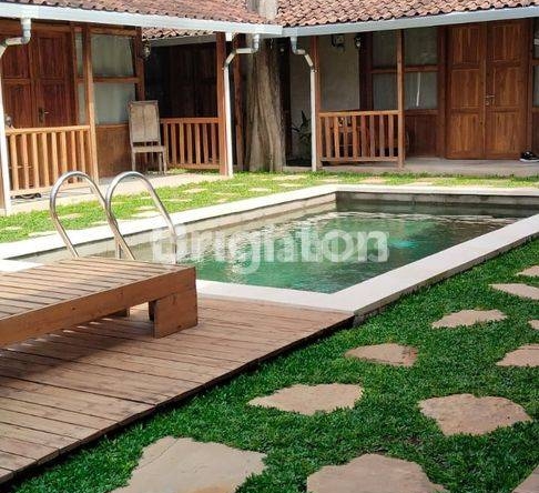 Charming 7-Bedroom Villa for Rent in Karobokan, Denpasar – Ideal for Passive Income