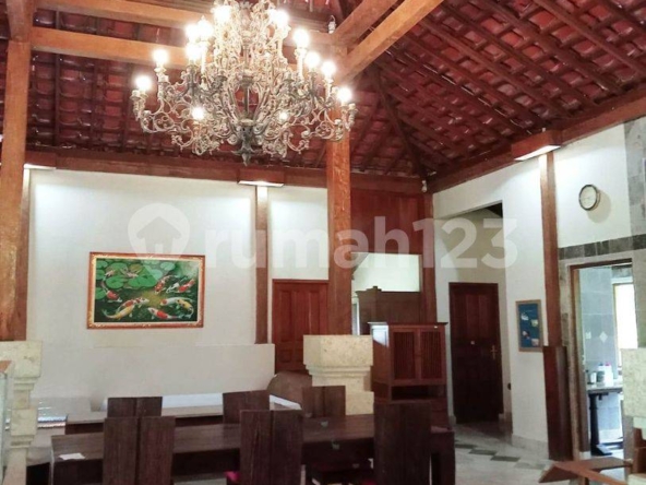 Charming Javanese Wooden House for Lease in Serene Ubud, Bali – 3 Bedrooms, Spacious Living, Fully Furnished