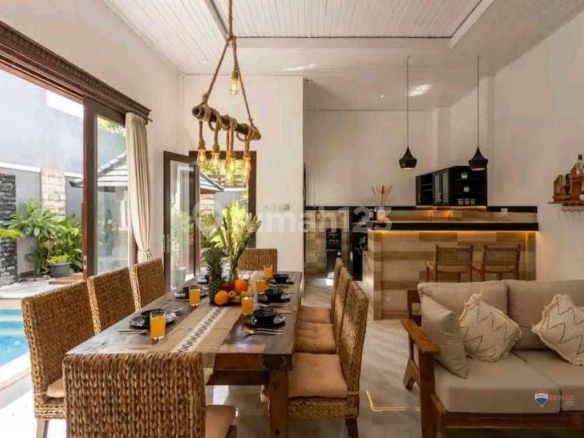 Elegant 3-Bedroom Villa for Rent in Kerobokan – Spacious, Modern, and Serene Living