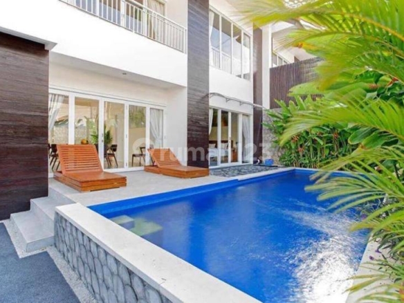 Luxury 4-Bedroom Villa with Private Pool for Rent in Canggu’s Vibrant Jl Pantai Berawa