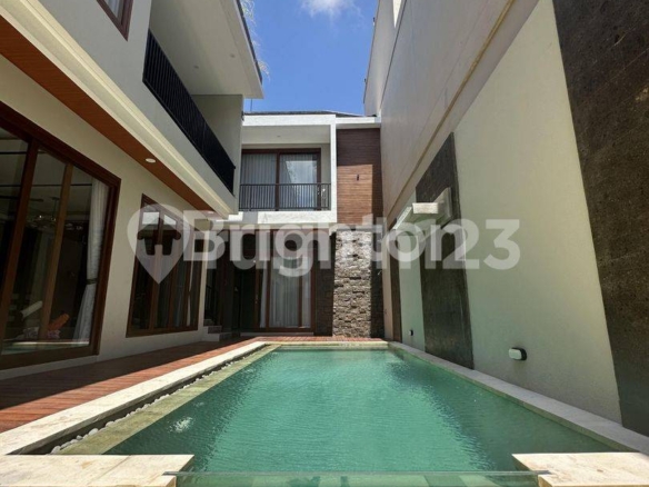 Luxury 5-Bedroom Villa for Rent in Badung – Modern Design & Prime Location