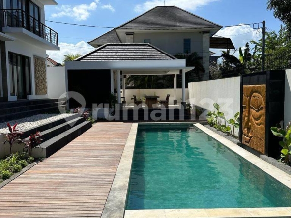 Luxury Villa for Sale in Berawa Beach, Canggu – 3 Bedrooms, Pool, and Modern Design