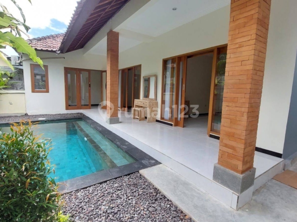 Modern 2-Bedroom Villa for Rent in Central Sanur – Steps from the Beach