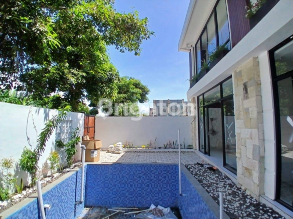 Modern 2-Bedroom Villa for Rent in Serene Sanur, Perfect for Couples and Small Families