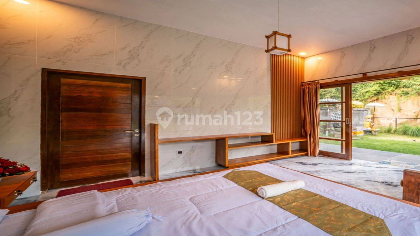 Gianyar Accommodation For Sale in Bali : Accommodation Secure & Comfortable