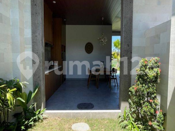 Modern 2-Bedroom Villa with Private Pool Near Sumampan Waterfalls, Ubud