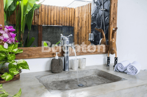 Modern 3-Bedroom House for Rent in Badung – Spacious Living with High-Quality Finishes