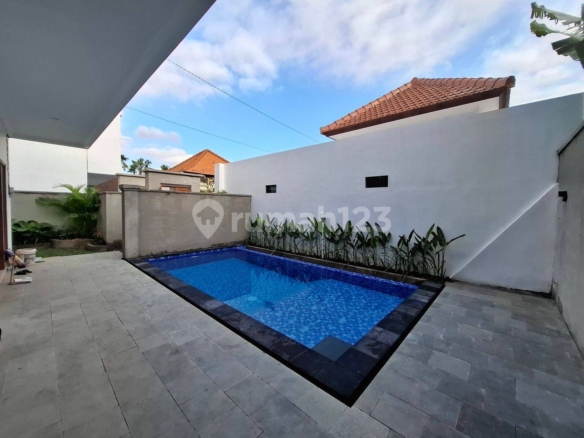 Modern 3-Bedroom House for Rent in Canggu, Bali – Perfect for Families and Individuals