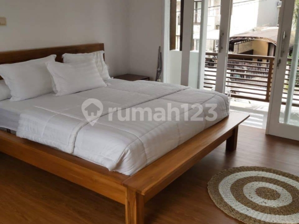 Modern 3-Bedroom House with Pool in Munggu, North Kuta – Perfect Location Near Beaches and Amenities