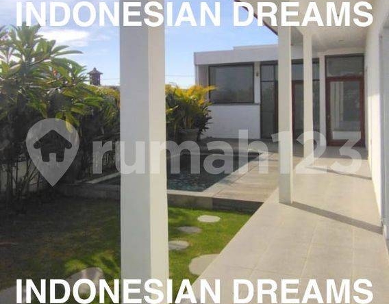 Modern 3-Bedroom Villa for Rent in Serene Munggu Canggu with Pool and Amenities