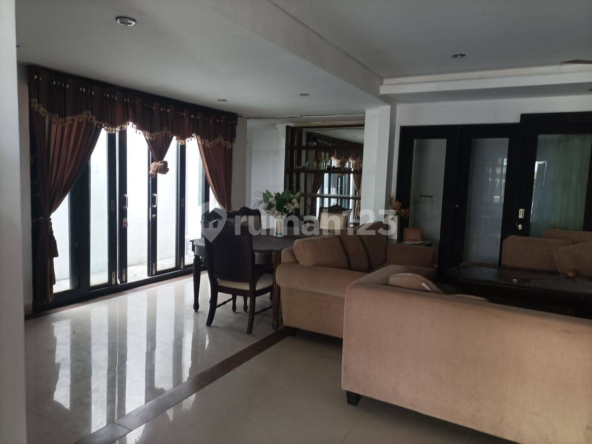 Modern Minimalist House for Rent in Bali – 3 Bedrooms, 4 Bathrooms, Near KuDeta Beach