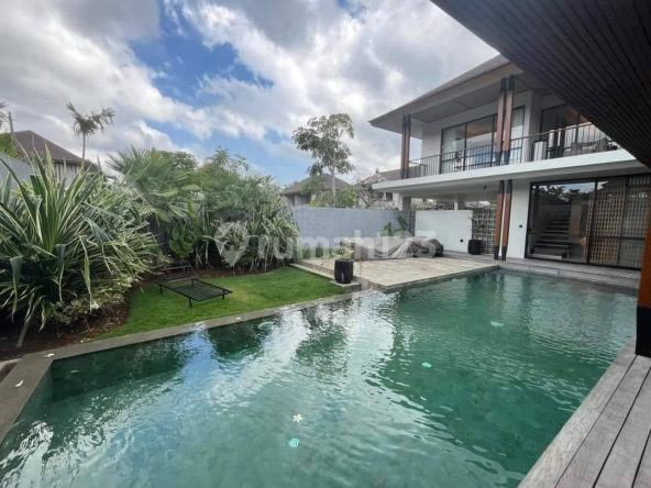 Modern Minimalist Villa for Sale in Exclusive Jimbaran Hijau Residence, Bali – 3 Bedrooms, Pool, Luxury Amenities