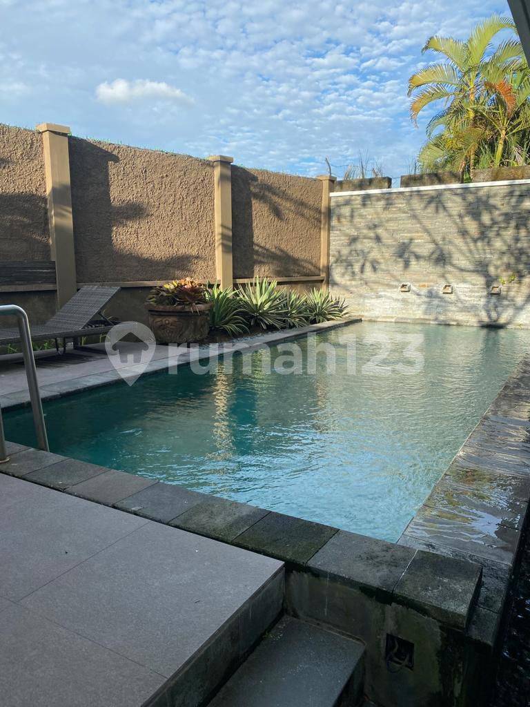 Mumbul House For Rent in Bali : House Secure & Comfortable