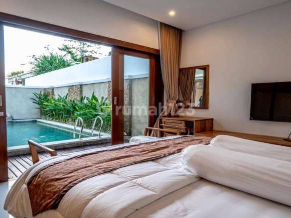 Modern Tropical Villa in Pecatu, Jimbaran – 3 Bedrooms, Private Pool, Close to Beaches and Amenities