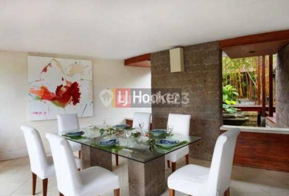 Serene 2-Bedroom Villa in Kerobokan Village, Seminyak – Your Perfect Retreat Awaits