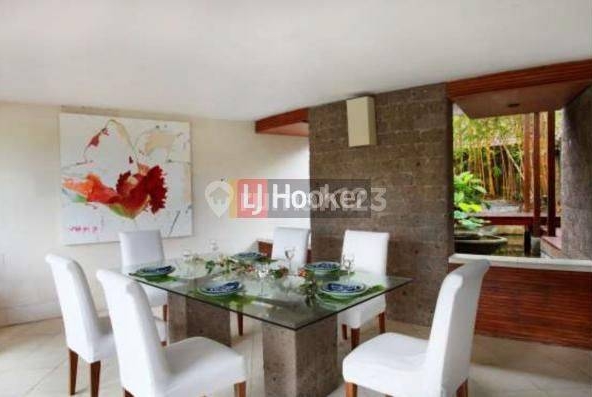 Serene 2-Bedroom Villa in Kerobokan Village, Seminyak – Your Perfect Retreat Awaits