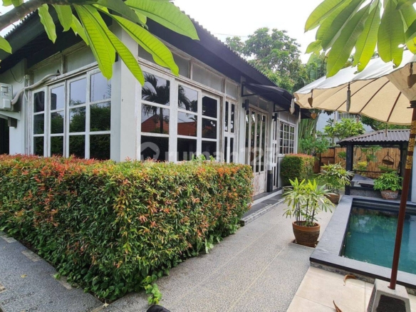 Spacious 3-Bedroom House in Sanur: Ideal for Living or Investment Opportunity