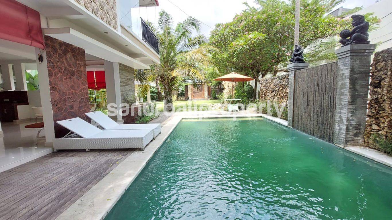 BEST Gianyar Accommodation For Rent in Bali : Accommodation Secure & Comfortable