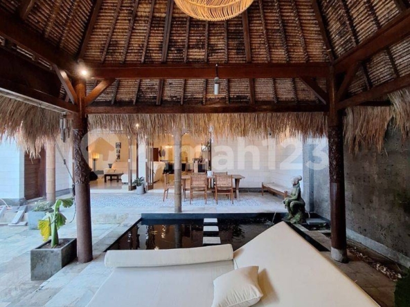 Stunning 3-Bedroom Villa for Rent in Canggu, Bali with Pool and Modern Amenities