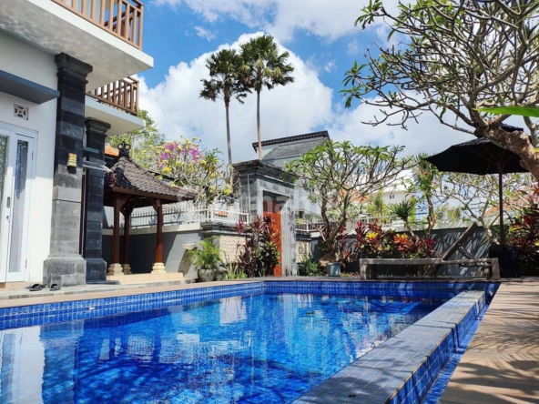 Tropical Villa Retreat in Canggu Kayu Tulang – 3 Bedrooms, Private Pool, Modern Comforts